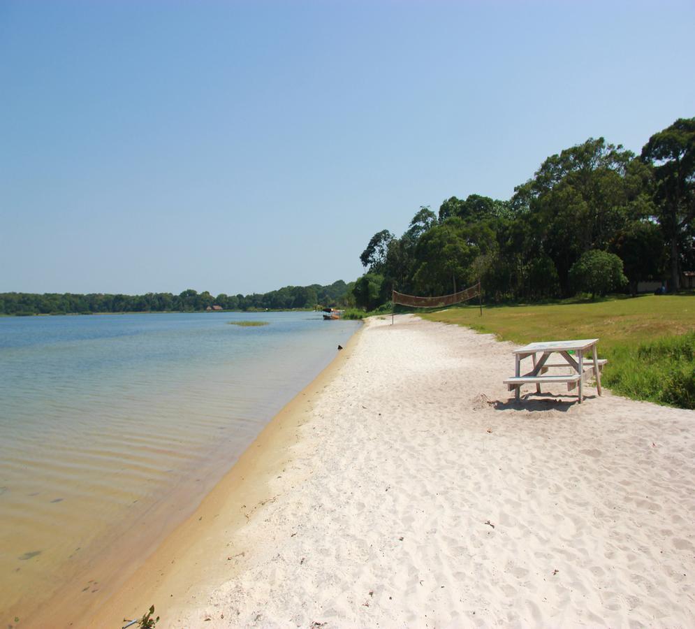 Kalangala Pearl Beach Resort Exterior photo